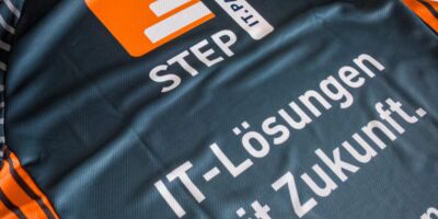 Die neuen STEP-Trikots für den Waldhaus Bike Marathon 2024