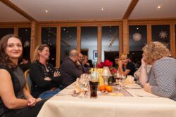 Das STEP-Team im Restaurant