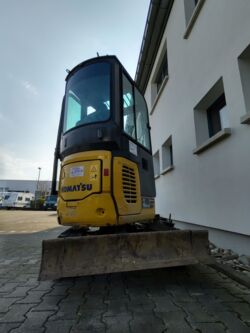 Der Bagger musste ran - Einrichtung E-Infrastruktur bei STEP
