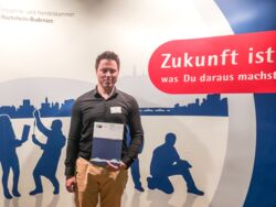 Ehrung durch die IHK: Ehem. STEP-Auszubildender Benno Wendt