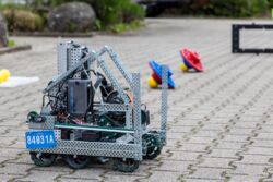 Der VEX-Roboter der STEP-Azubis